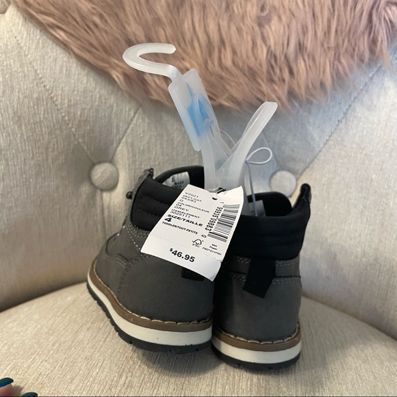 NWT Toddler Boys Lace Up Hi Top Boots - Grey- Size 4 - The Children’s Place - Picture 3 of 5